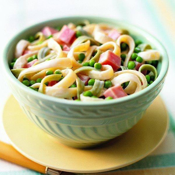 15-minute noodles with ham