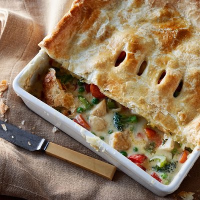 Country-style chicken pot pie