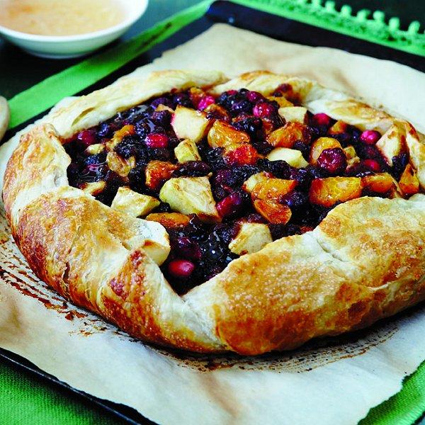 Cranberry-mincemeat pie