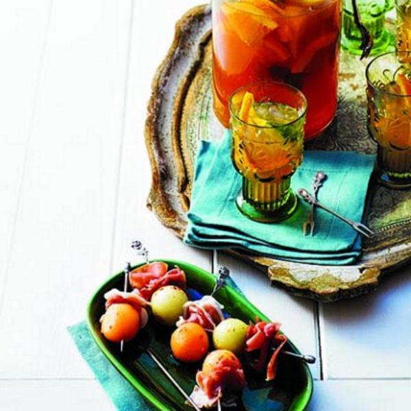 Spicy melon and prosciutto skewers