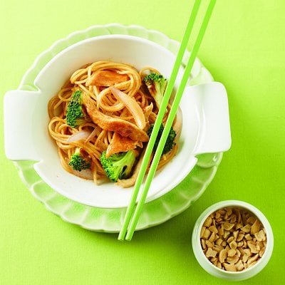 Red-curry-peanut noodles