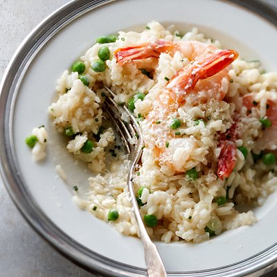 Classic risotto with shrimp and sweet peas