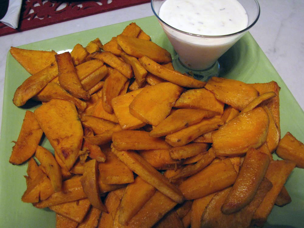 Chunky sweet potato fries with herbed yogurt dip recipe: Day 40
