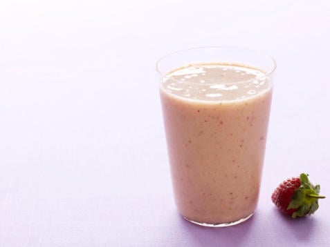 12 healthy ingredients to put in your breakfast smoothie