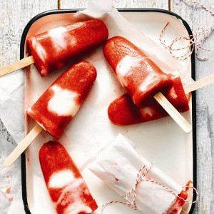 Strawberry-vanilla-yogurt-pops-0-l