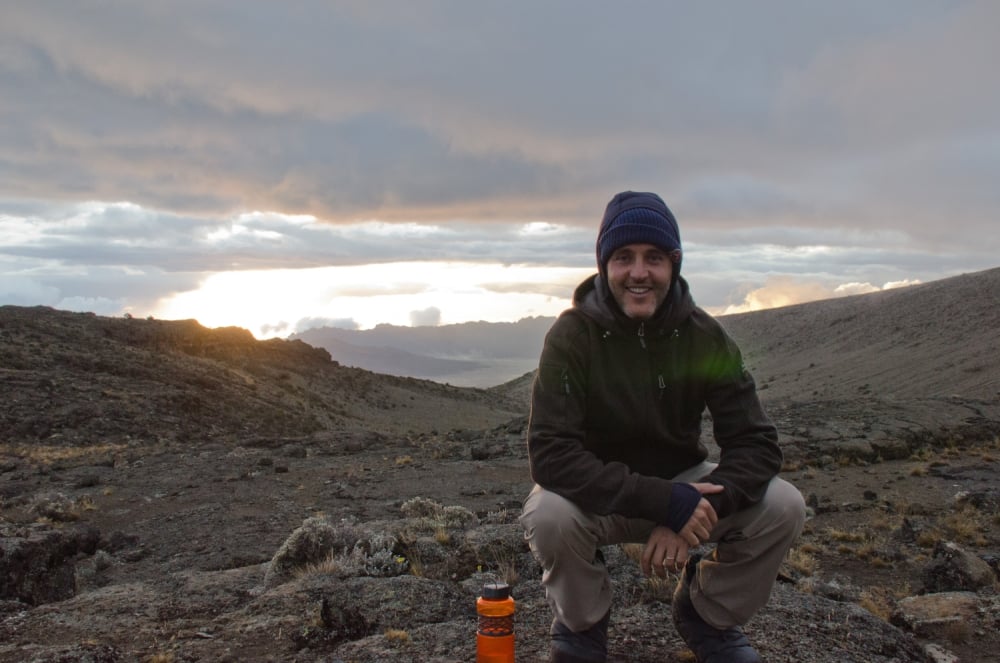 Ben Mulroney climbs Mount Kilanjaro