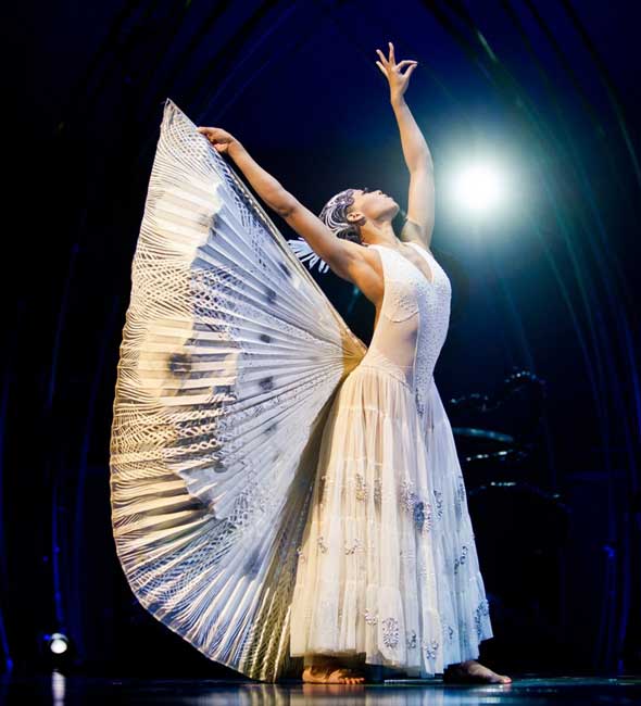 Cirque du Soleil's Amy McClendon stars in Amaluna