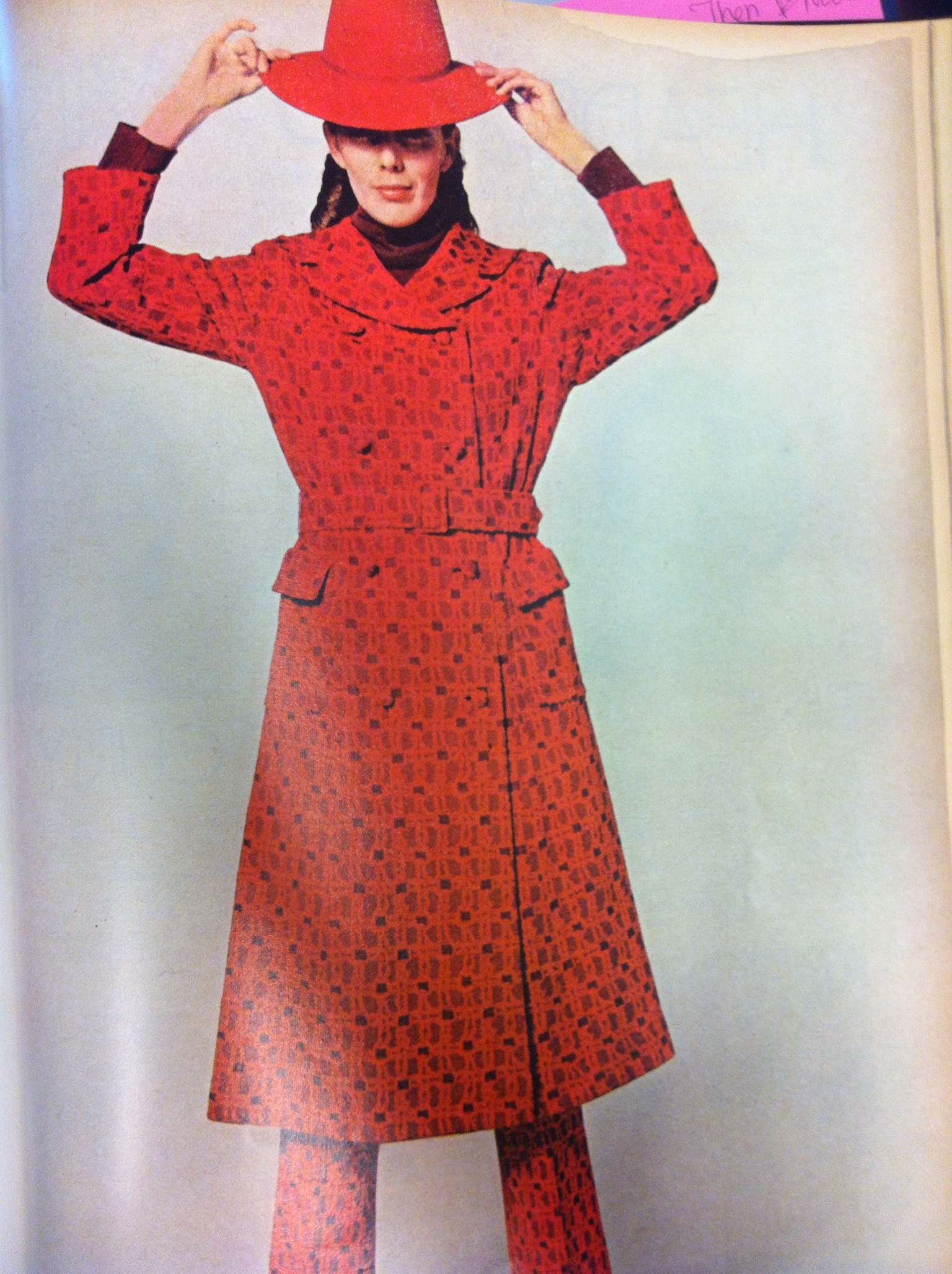 10 fashion trends from the Chatelaine archives