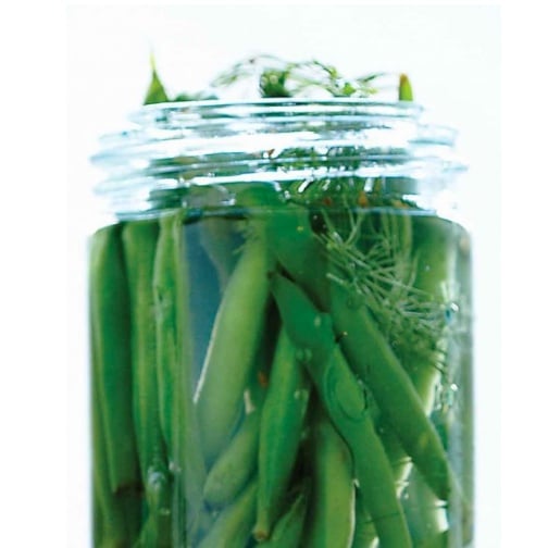 Dilled pickled green beans
