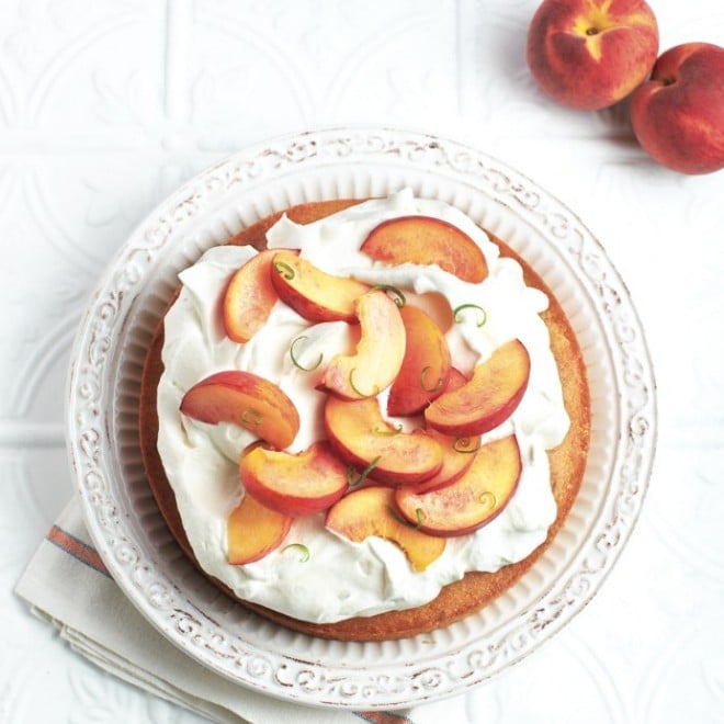 Peaches and cream cake recipe Photo by Roberto Caruso