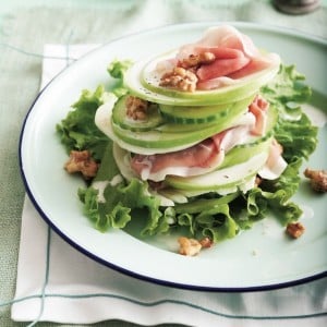 Apple-fennel salad with prosciutto and walnuts