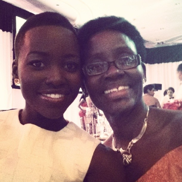 Lupita Nyong'o with her mom at the Essense Magazine Black Women in Hollywood 2014