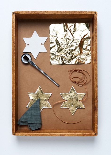 hanukkah-garland-craft-glue-stars