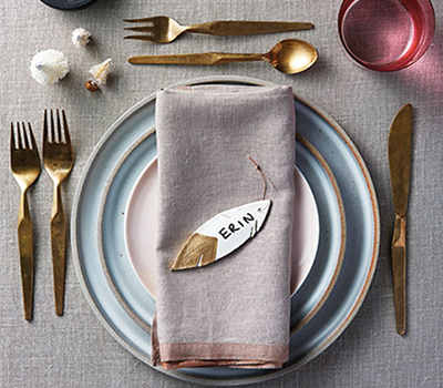 The ultimate holiday table setting cheat sheet