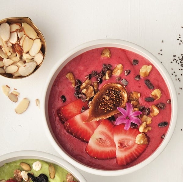 Red berry smoothie bowl