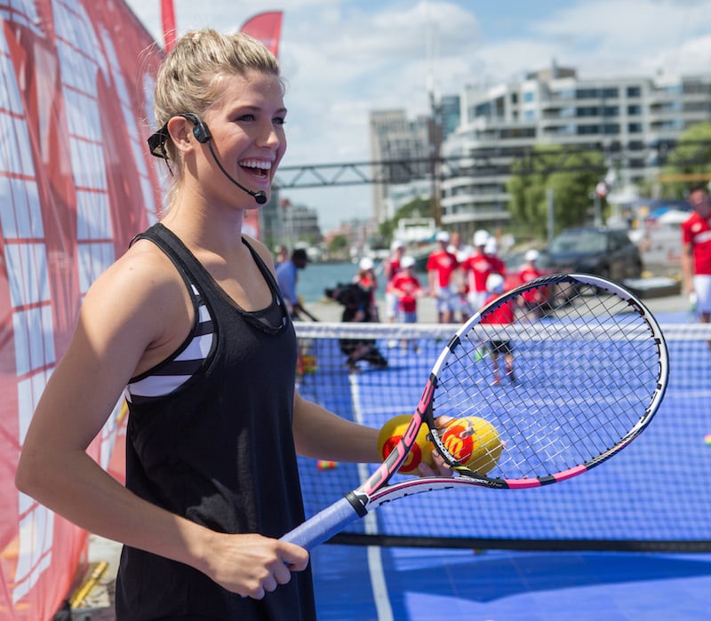 How Eugenie Bouchard gets pumped-up before a match