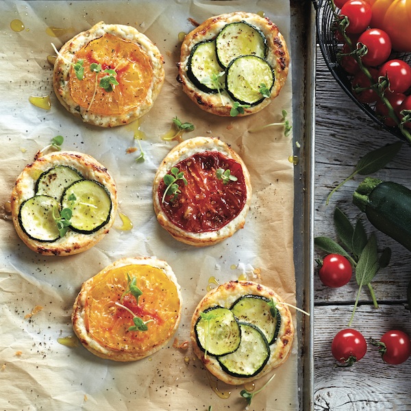 Tomato and zucchini puff pastry vegetable tarts