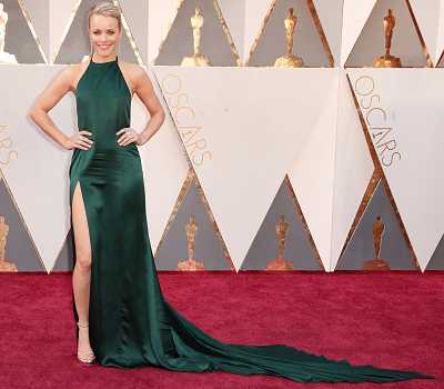 Rachel McAdams is owning the red carpet this awards season