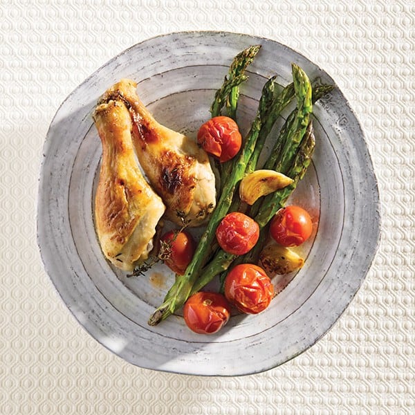 Baked chicken and asparagus pan