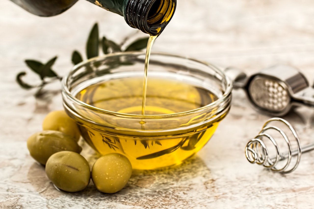 all the olive oil health benefits you didn't know | chatelaine