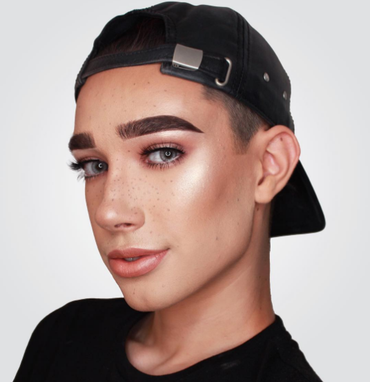 CoverGirl's new CoverGirl is a 17-year-old boy