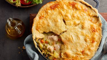 One-Pan skillet chicken pot pie recipes