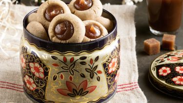 How to store cookies: Chestnut meltaway cookies