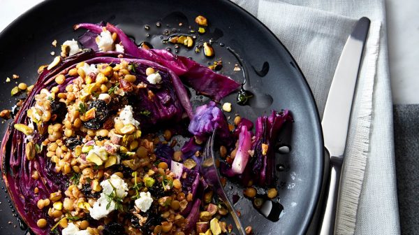 red cabbage steaks with bulgur salad