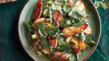 side salad recipes: grilled potato salad on a green plate