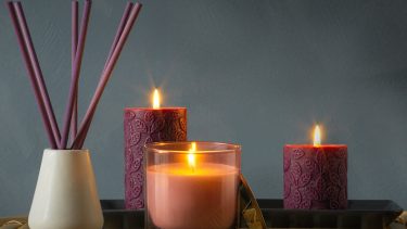 Candle-set--IKEA-cozy-featured-image