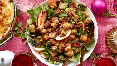 holiday salad with croutons
