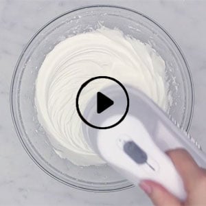 VIDEO: How to make royal icing
