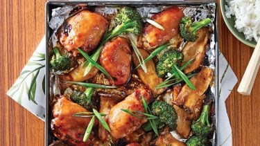 Chicken thigh recipes: Sheet pan dinner with chicken thighs and broccoli.