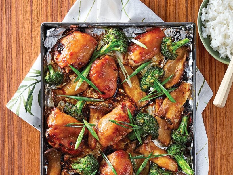 Chicken thigh recipes: Sheet pan dinner with chicken thighs and broccoli.