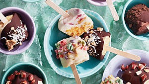 18 Deliciously Heat-Busting Popsicle Recipes