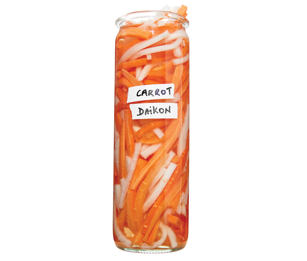 Quick Pickled Carrot and Daikon